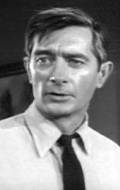   Royal Dano