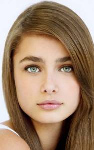    / Taylor Marie Hill